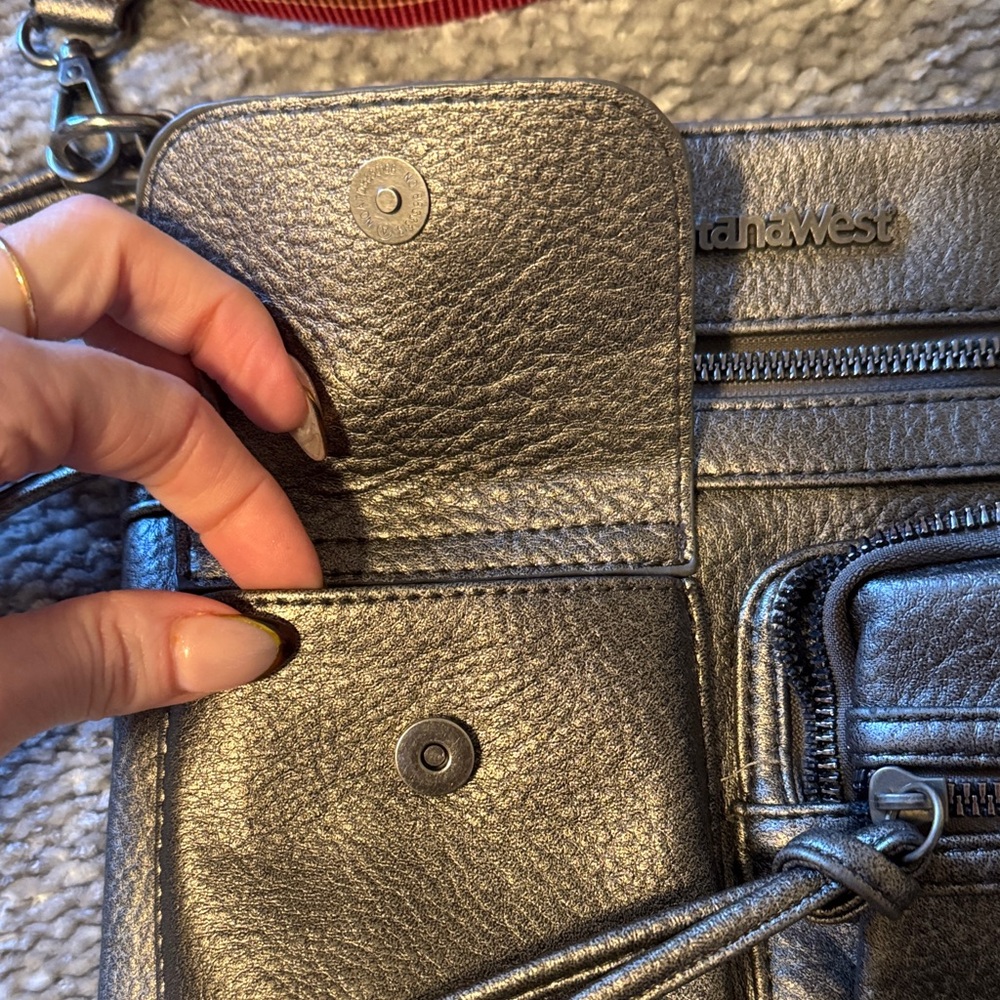 Montana West || Crossbody Bag - Picture 10 of 15